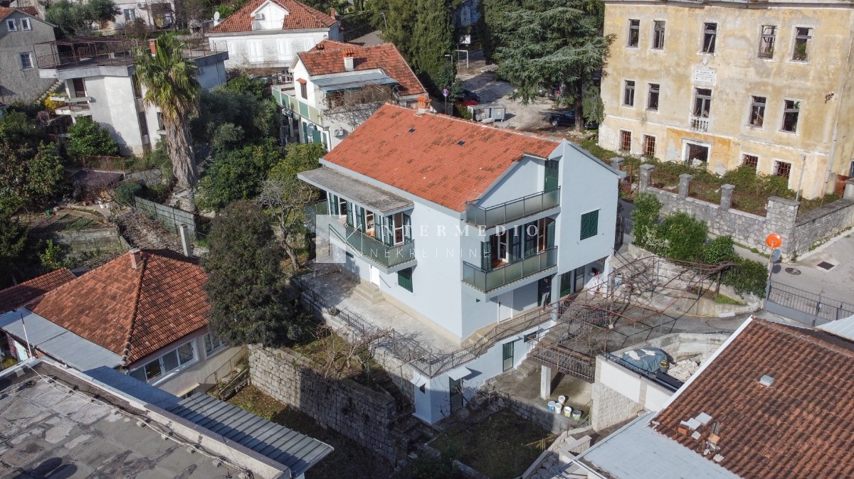 For sale, house, Herceg Novi near the city center