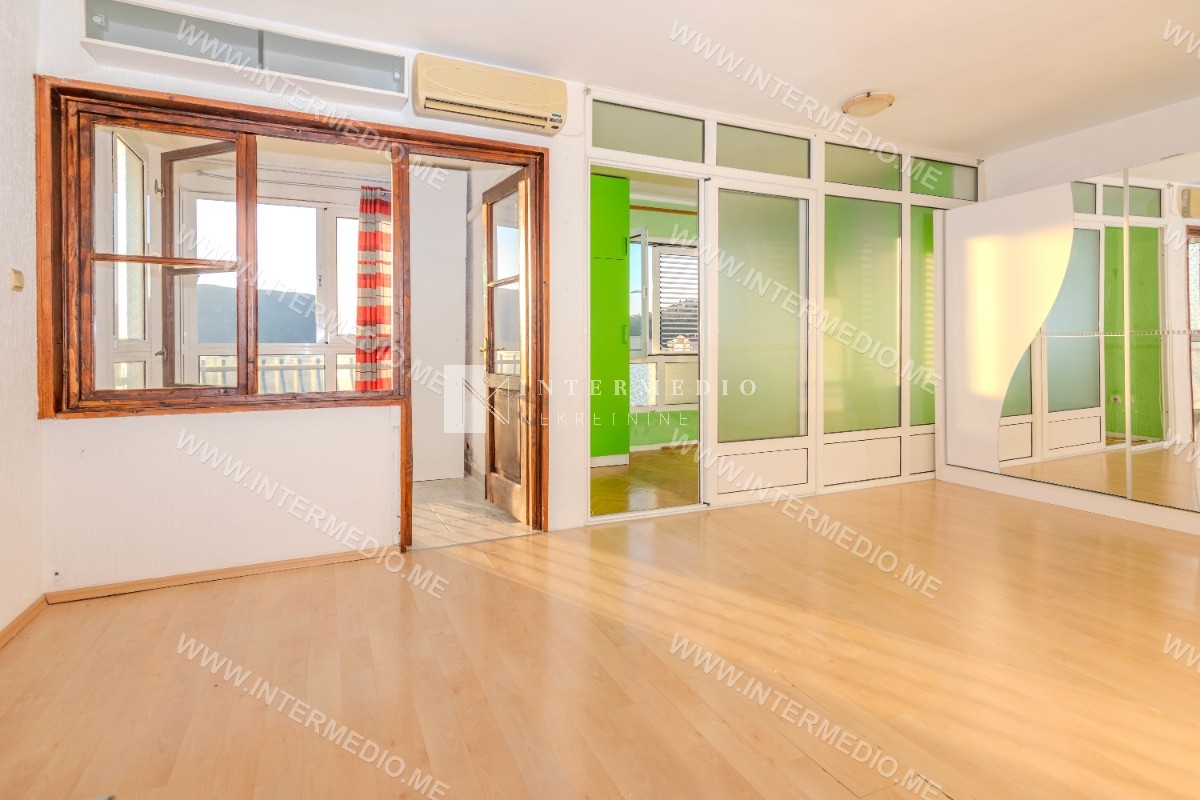 For Sale, One-Bedroom Apartment 49m², Topla 2, Herceg Novi