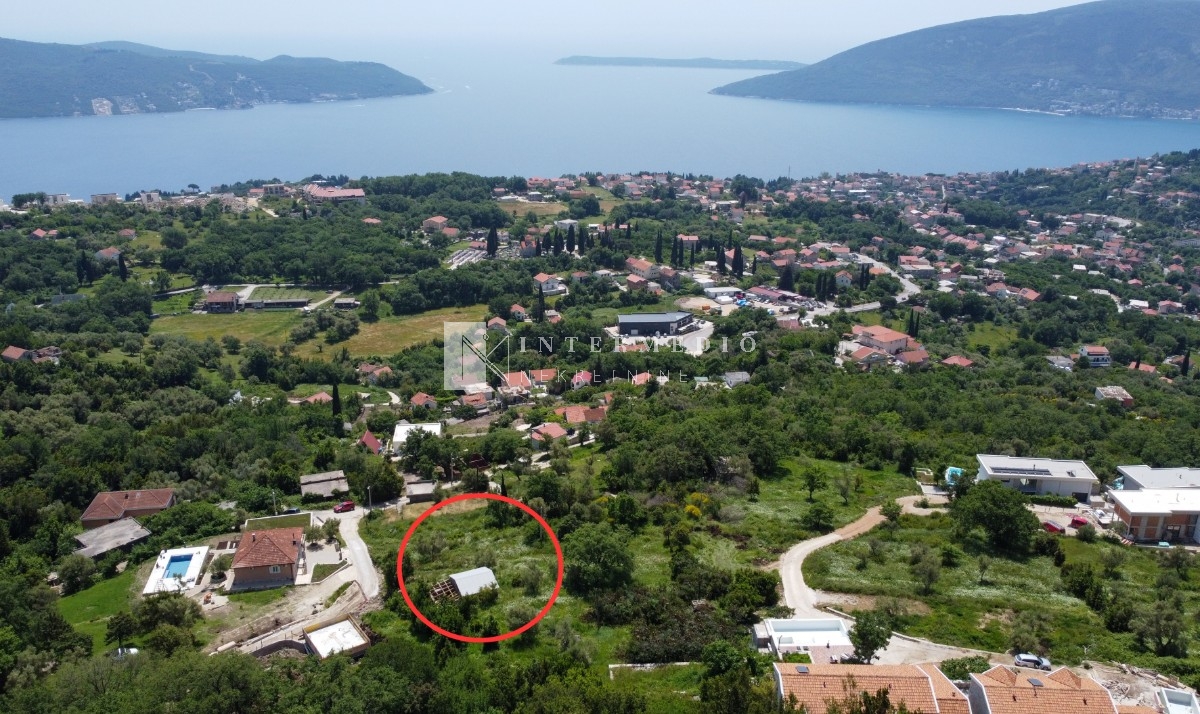 Urbanized land with a sea view, 1058m2, Podi, Herceg Novi