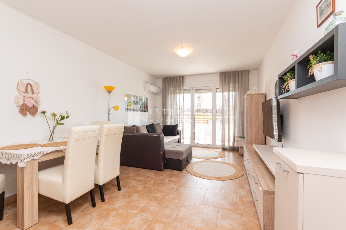 One-bedroom apartment 46m², Savina, Herceg Novi – 250m from the sea