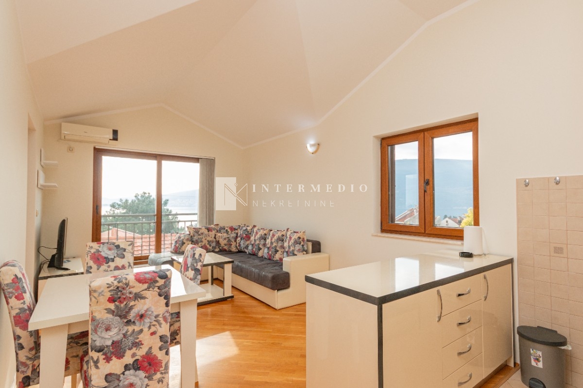 Jednosoban stan za dugoročni najam – Baošići, opština Herceg Novi