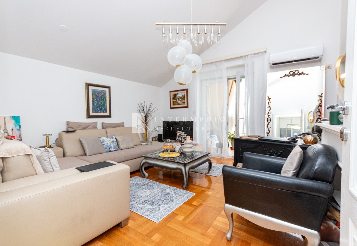 Prodaja, dvosoban stan, 50m2, Topla 2, Herceg Novi